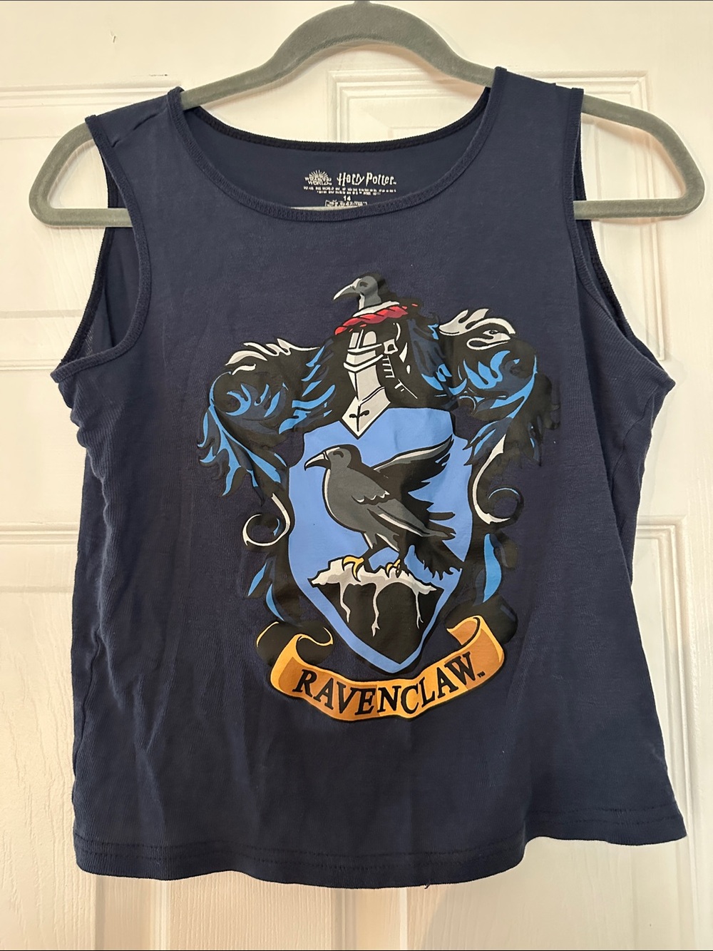 Harry Potter Warner Bros top. Ravenclaw Crest Navy Graphic Tank